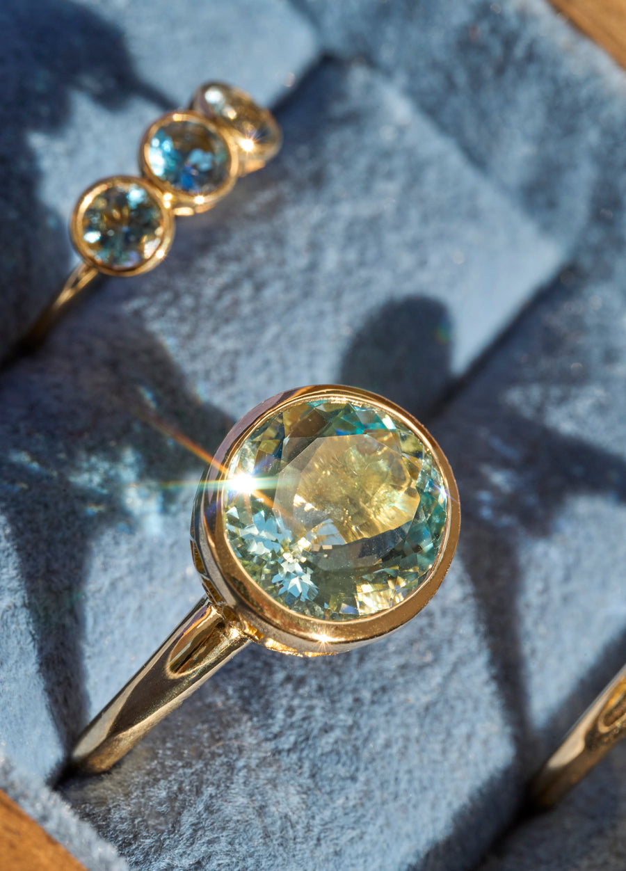 La Petite Bonbonnière - Blue