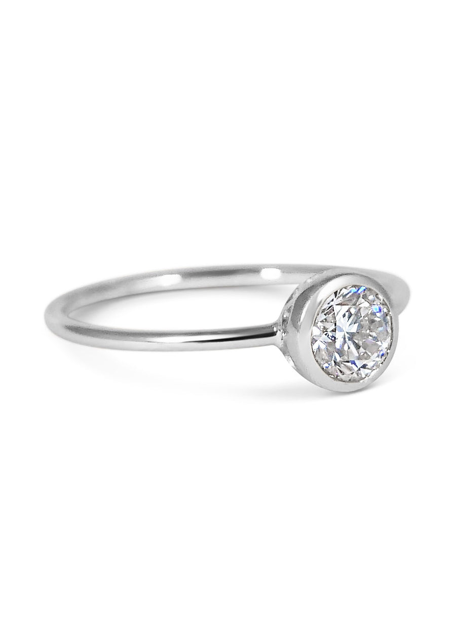 L'Intemporelle - Diamond 0.70ct / 18k Gold